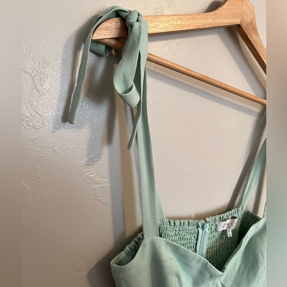 Wayf Light Green Sweetheart Neckline with Seamed Cups Mini Dress - Picture 14 of 15